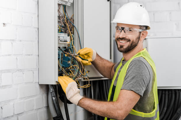 Electrical Outlet Repair in Bayou Country Clu, LA