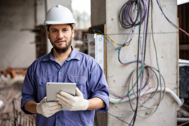 Best Affordable Emergency Electrician  in Bayou Country Clu, LA